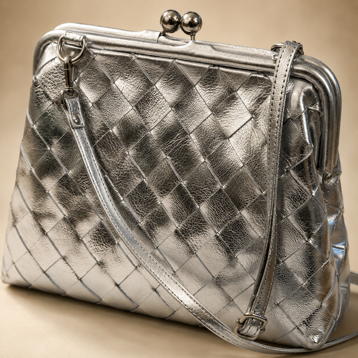 Luna Silver Weave Bag